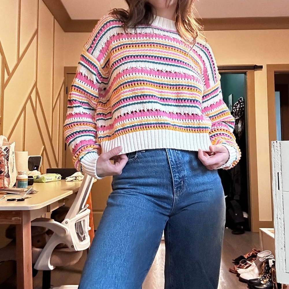 sweater - Picture 4 of 5
